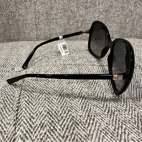 Givenchy Sunglasses - Picture 3 of 7